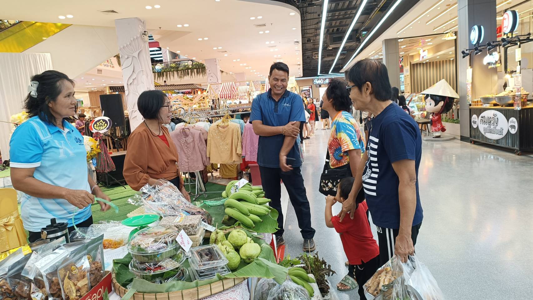 สพอ.ภูเขียว : ร่วมโครงการส่งเสริมการสร้างรายได้จากกิจการอาหารปลอดภัย กิจกรรมที่ 2 เชื่อมโยงช่องทางการตลาดในการสร้างรายได้จากกิจการอาหารปลอดภัย